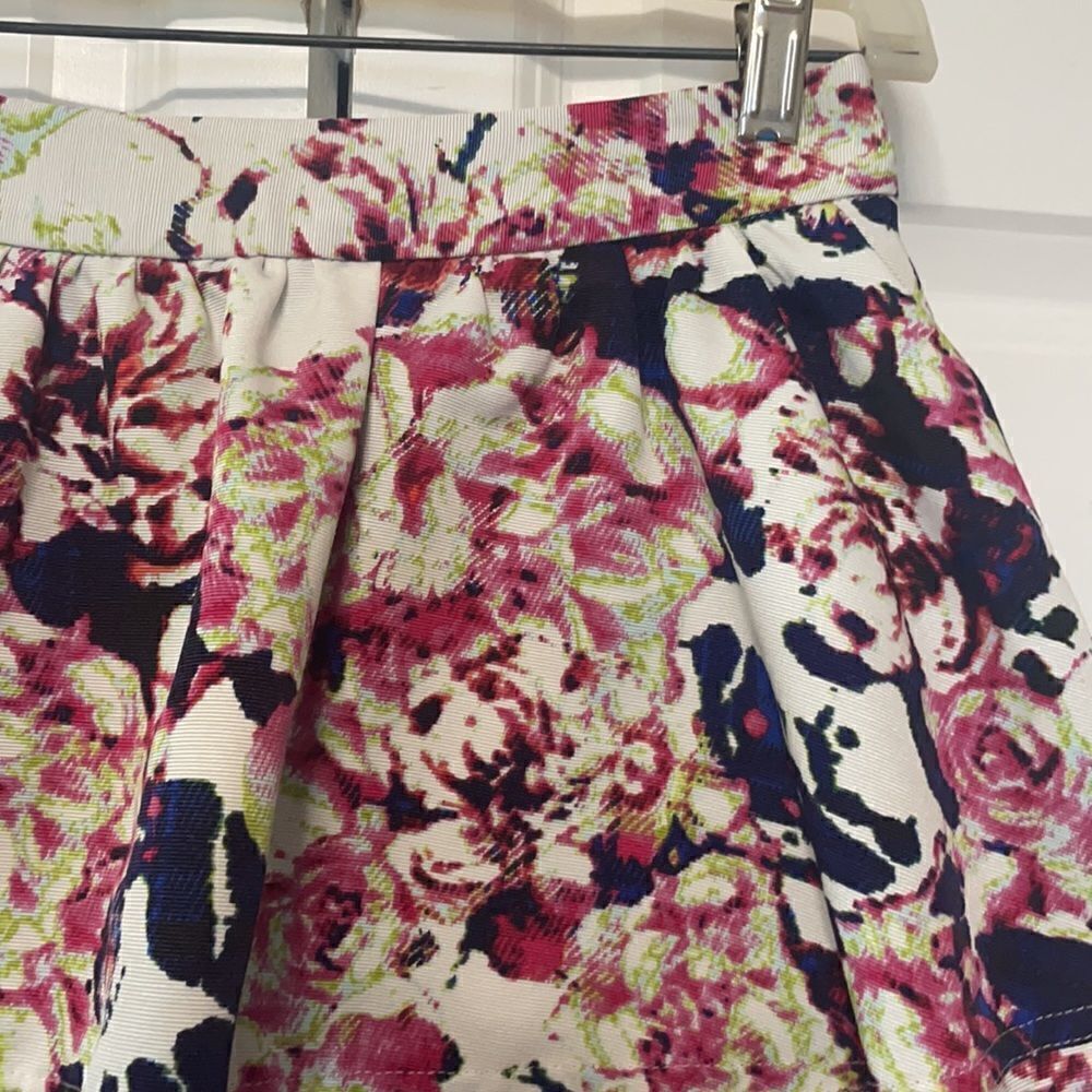 Express skirt   - Picture 2 of 8